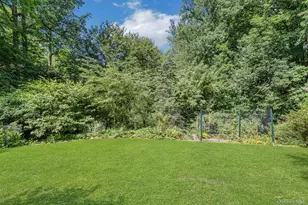 99 Lakeside Dr, Katonah, NY 10536 - Photo 30