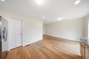 2 Deerfield Ct, Rock Hill, NY 12775 - Photo 12