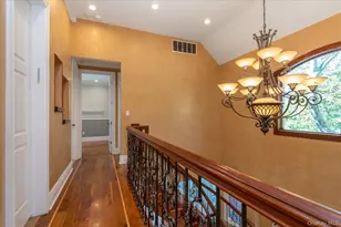 81-03 192nd St, Jamaica, NY 11432 - Photo 16