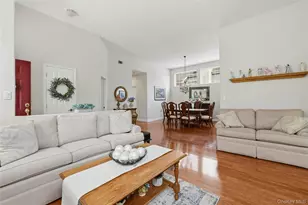 581 Leisure Dr, Ridge, NY 11961 - Photo 6