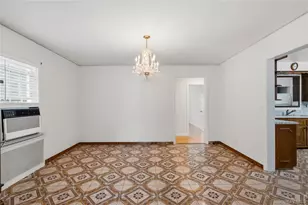 19 Chestnut St, Glen Cove, NY 11542 - Photo 6