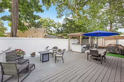 281 Thrift Street, Ronkonkoma, NY 11779 - Photo 24