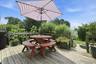 256 N Beech St, Massapequa, NY 11758 - Photo 22