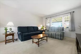 256 N Beech St, Massapequa, NY 11758 - Photo 6