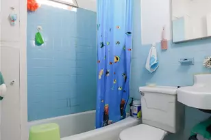 146-11 35th Ave, Flushing, NY 11354 - Photo 10