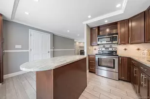 36 Balsam Dr, Medford, NY 11763 - Photo 6