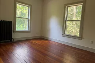 34 Garden St, Red Hook, NY 12571 - Photo 14