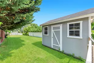 437 Commack Rd, Islip, NY 11751 - Photo 4