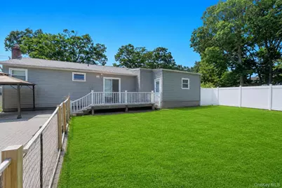 437 Commack Road, Islip, NY 11751 - Photo 6
