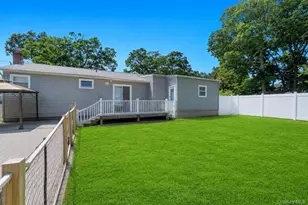 437 Commack Rd, Islip, NY 11751 - Photo 6
