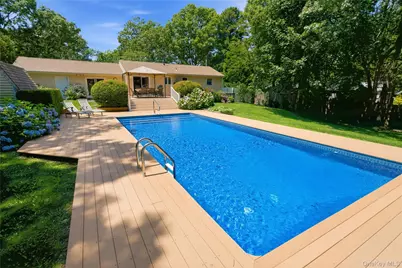 5 Columbine Avenue, Hampton Bays, NY 11946 - Photo 22