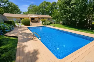 5 Columbine Ave, Hampton Bays, NY 11946 - Photo 22