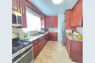2241 Haviland Avenue, Bronx, NY 10462 - Photo 28