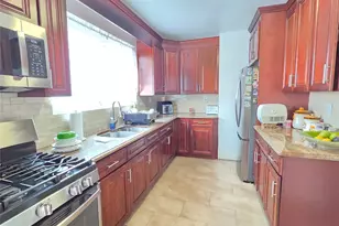 2241 Haviland Ave, Bronx, NY 10462 - Photo 28