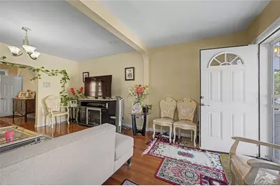 11568 155th Street, Jamaica, NY 11434 - Photo 6