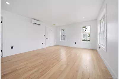 241-33 143rd Avenue, Rosedale, NY 11422 - Photo 14