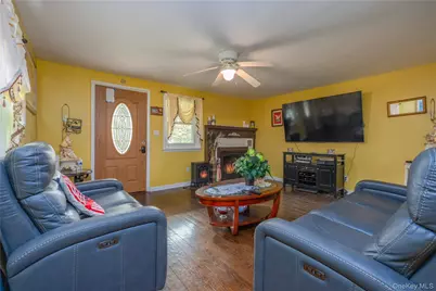 22 W Crooked Hill Road, Pearl River, NY 10965 - Photo 6