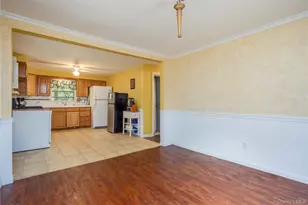 22 W Crooked Hill Rd, Pearl River, NY 10965 - Photo 10