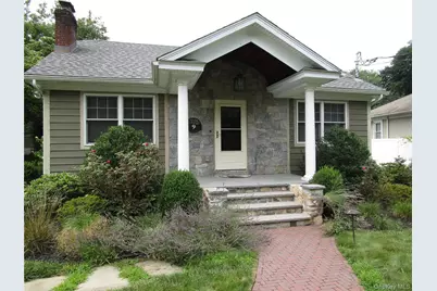9 Gallows Hill Road, Cortlandt Manor, NY 10567 - Photo 2