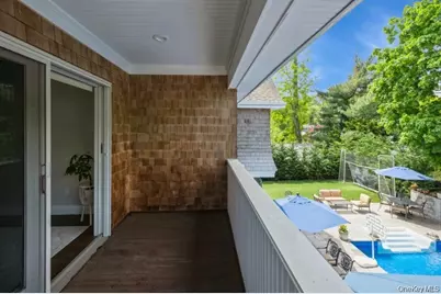 8 Hilltop Drive, Bayville, NY 11709 - Photo 32