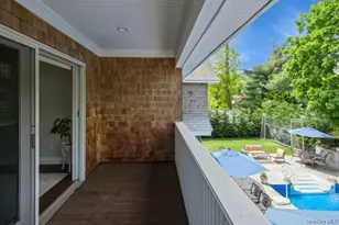 8 Hilltop Dr, Bayville, NY 11709 - Photo 32