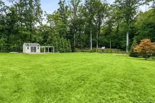 39 Ridge Rd, Hartsdale, NY 10530 - Photo 34