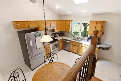 18 Millet Street, Dix Hills, NY 11746 - Photo 12