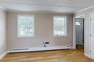 25 William St, Central Islip, NY 11722 - Photo 8