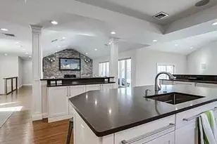 5 High Ct, Bayville, NY 11709 - Photo 8