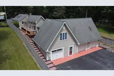 70 Camp Drive, Rhinebeck, NY 12572 - Photo 8