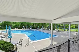 1407 Middle Rd, Calverton, NY 11933 - Photo 32