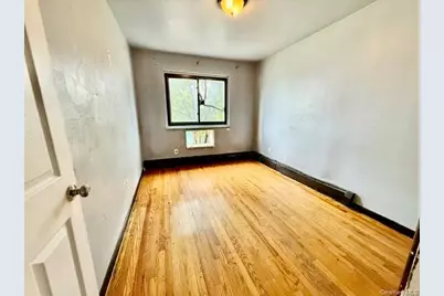 6268 Mount Olivet Crescent, Middle Village, NY 11379 - Photo 8