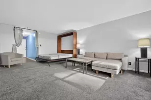 25 Franklin Ave, White Plains, NY 10601 - Photo 2