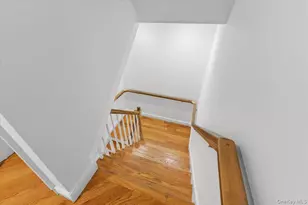 11A Forest Ln, Great Neck, NY 11024 - Photo 28