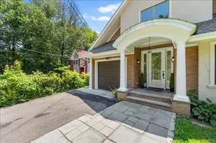 11A Forest Ln, Great Neck, NY 11024 - Photo 4