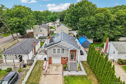 234 Buffalo Avenue, Medford, NY 11763 - Photo 32