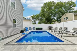 234 Buffalo Ave, Medford, NY 11763 - Photo 30