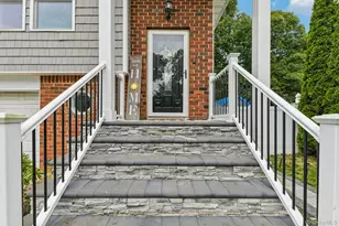 234 Buffalo Ave, Medford, NY 11763 - Photo 4