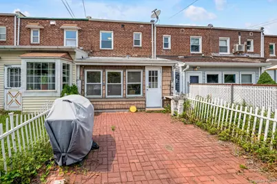 15150 11th Avenue, Whitestone, NY 11357 - Photo 16