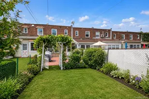 151-50 11th Ave, Whitestone, NY 11357 - Photo 18