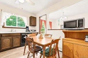 55 Sutton Park Rd, Poughkeepsie, NY 12603 - Photo 16