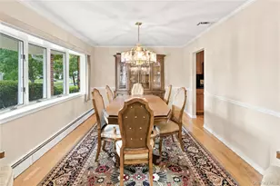 6 Navy Dr, Smithtown, NY 11787 - Photo 10