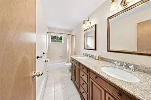 6 Navy Dr, Smithtown, NY 11787 - Photo 34