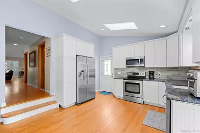 81 Wilson Avenue, Amityville, NY 11701 - Photo 24