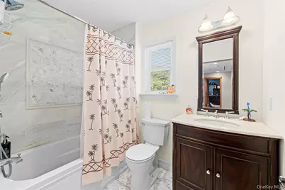 81 Wilson Avenue, Amityville, NY 11701 - Photo 30