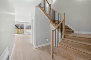 13 Gwen Ln, Monsey, NY 10952 - Photo 12