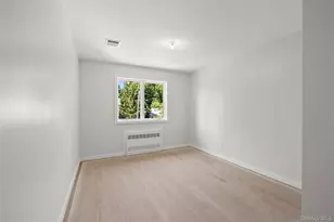 13 Gwen Ln, Monsey, NY 10952 - Photo 16