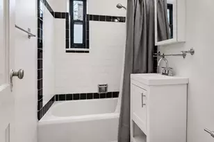 78-10 34th Ave, Jackson Heights, NY 11372 - Photo 12