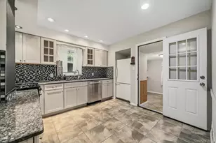 35 Lake Dr, Greenwood Lake, NY 10925 - Photo 8