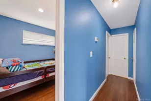 237 Dovecote Ln, Central Islip, NY 11722 - Photo 10